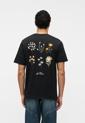 WILD FLOWER - Apdrukāts T-krekls - black