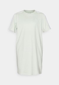 ESSENTIALS 3-STRIPES SINGLE BOYFRIEND - Trikotāžas kleita - linen green