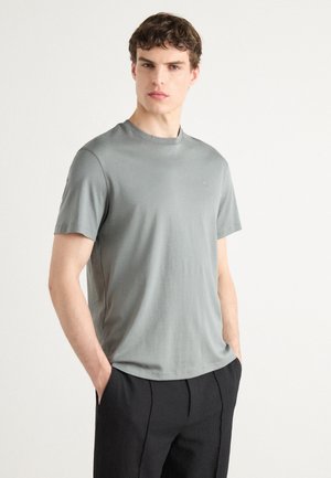 CREWNECK TEE - T-shirt - bas - sedona sage