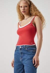 BDG Urban Outfitters DOUBLE LAYER  - Top - red hibiscus/bright white