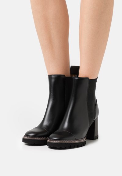 See by Chloé MALLORY - Botins de salto alto - black