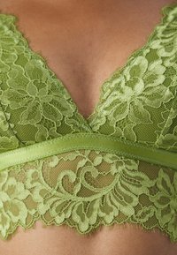 Hunkemöller ISABELLA BRALETTE - Soutien-gorge triangle - green