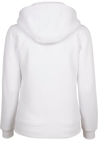 Valge kapuutsiga sweatshiirt, mis on valmistatud pehmest kangast, omades lihtsat disaini, ribikindlaid varrukaid ja eesosa kenguru taskut.