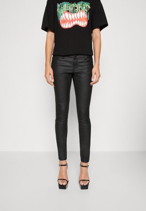 NMALLIE SKINNY COATED PANT - Nohavice - black