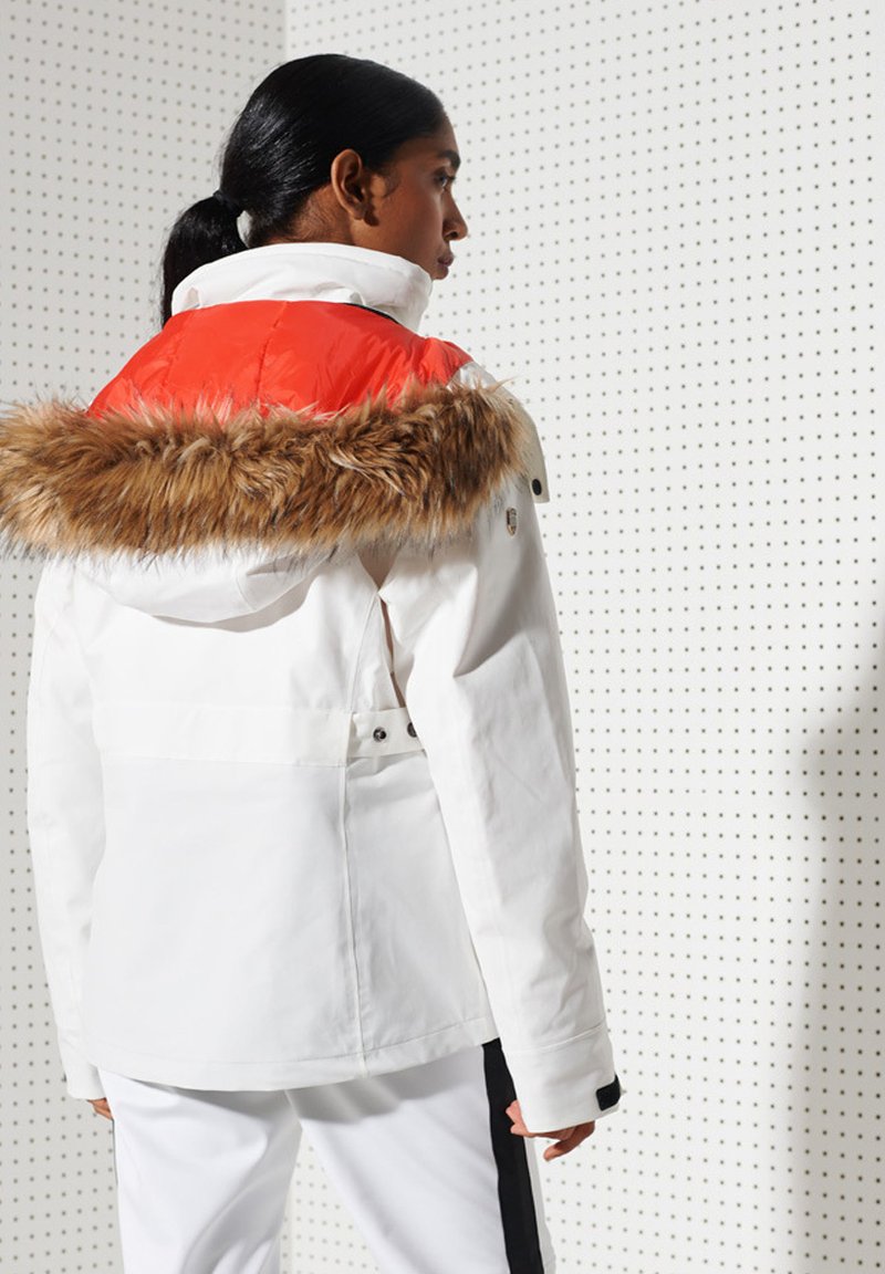 Damen Sportbekleidung | Superdry Snowboardjacke white/weiß - UI24299 Damen Sportbekleidung | Superdry Snowboardjacke white/weiß - UI24299