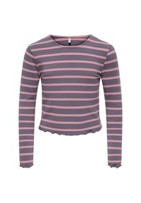 Maglietta a maniche lunghe con texture a coste, in grigio con righe orizzontali rosa e orlo arricciato. Collo rotondo.