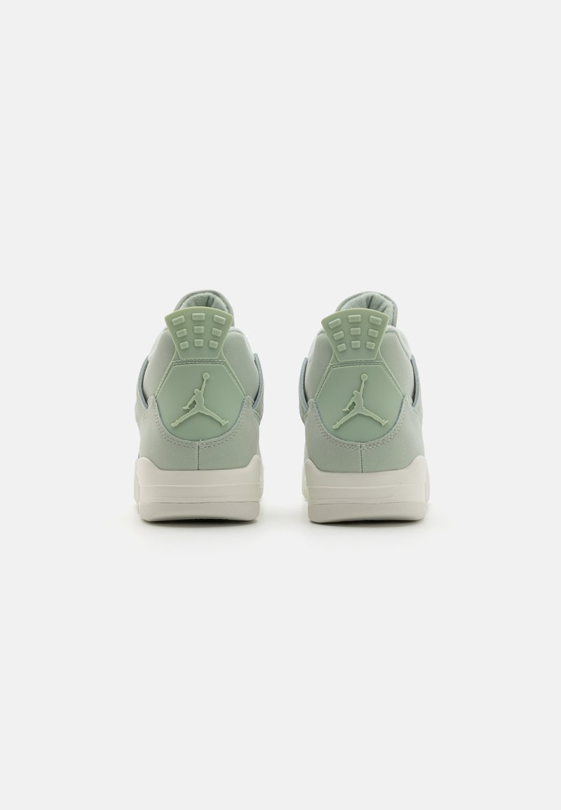 Chaussure Montante Basket Montante Bebe Adidas Jordan Jordan AIR