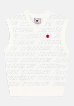 Bezrukávový biely pletený sveter s opakovaným textovým vzorom "ZMRZLINA" v svetlosivej farbe, so strihom do v-výstrihu a červenou vyšívanou emblémou s kvetinou.