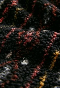 Next OUTDOOR BORG QUARTER ZIP - Fleece trui - black brown abstract print