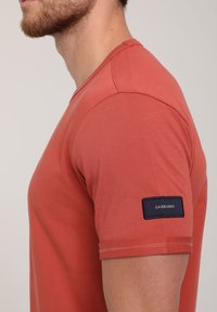 Gabbiano ROUND NECK HEAVY - Navadna majica - deep coral