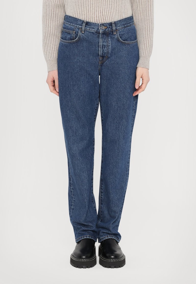 Filippa K - BOYFRIEND  - Jeans Relaxed Fit - washed mid, Vergrößern