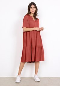 SOYA CONCEPT RADIA 163B  Dusty Red Shorts
