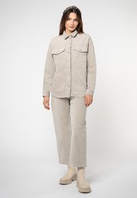 Eight 2 Nine Lichte jas - light-beige