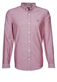 Camicia a maniche lunghe di colore rosso chiaro, colletto button-down, realizzata in tessuto testurizzato con bottoni bianchi e piccolo logo di pinguino ricamato sul petto.