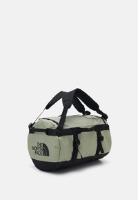 The North Face BASE CAMP DUFFEL - XS - Saco de viagem - tea green/black