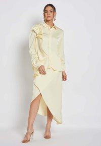 Be Sunset ANNE - Dolgo krilo - off white