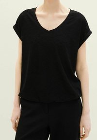 TOM TAILOR Jednoduché tričko - black