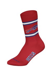 Czerwony skarpetka załogi z niebieskimi i białymi paskami, z niebieskim logo Buffalo Bills i napisem "BILLS" w niebieskim na kostce.