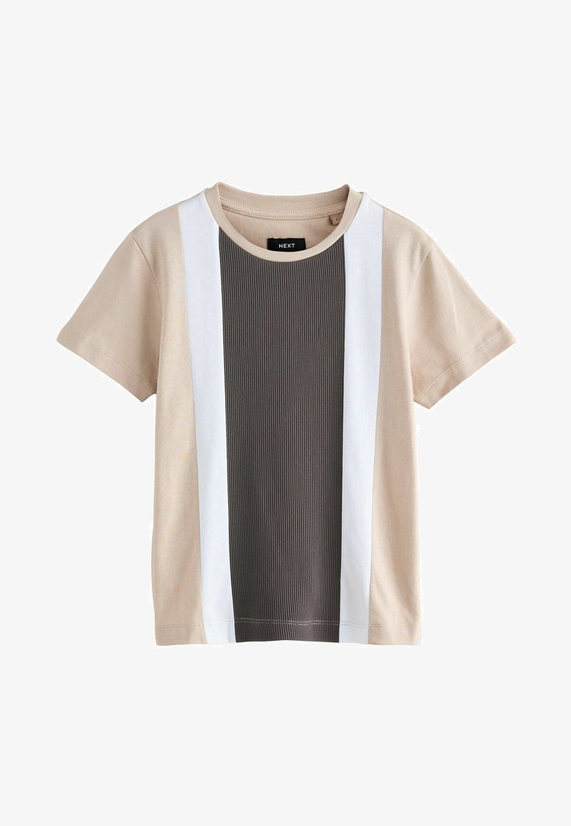 Beige und weißes Kurzarm-T-Shirt mit einem zentralen gestreiften braunen Streifen; verfügt über einen Rundhalsausschnitt und einen leicht strukturierten Stoff.