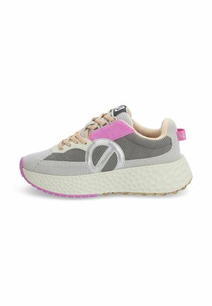 CARTER RUNNER - Trainers - gris
