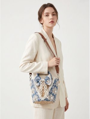 Kassandra, KASSANDRA BUCKET BAG - Schoudertas - blu jeans