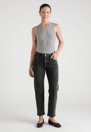 - Jeansy Straight Leg