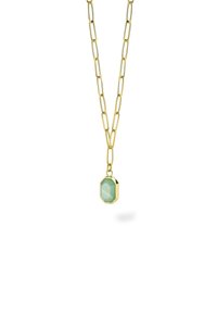 Goudvergulde ketting met een octagonale groene edelsteenhanger, met een gladde oppervlakte en facette detaljer.