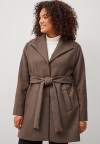 Ellos Plus collection Korte frakker - braun