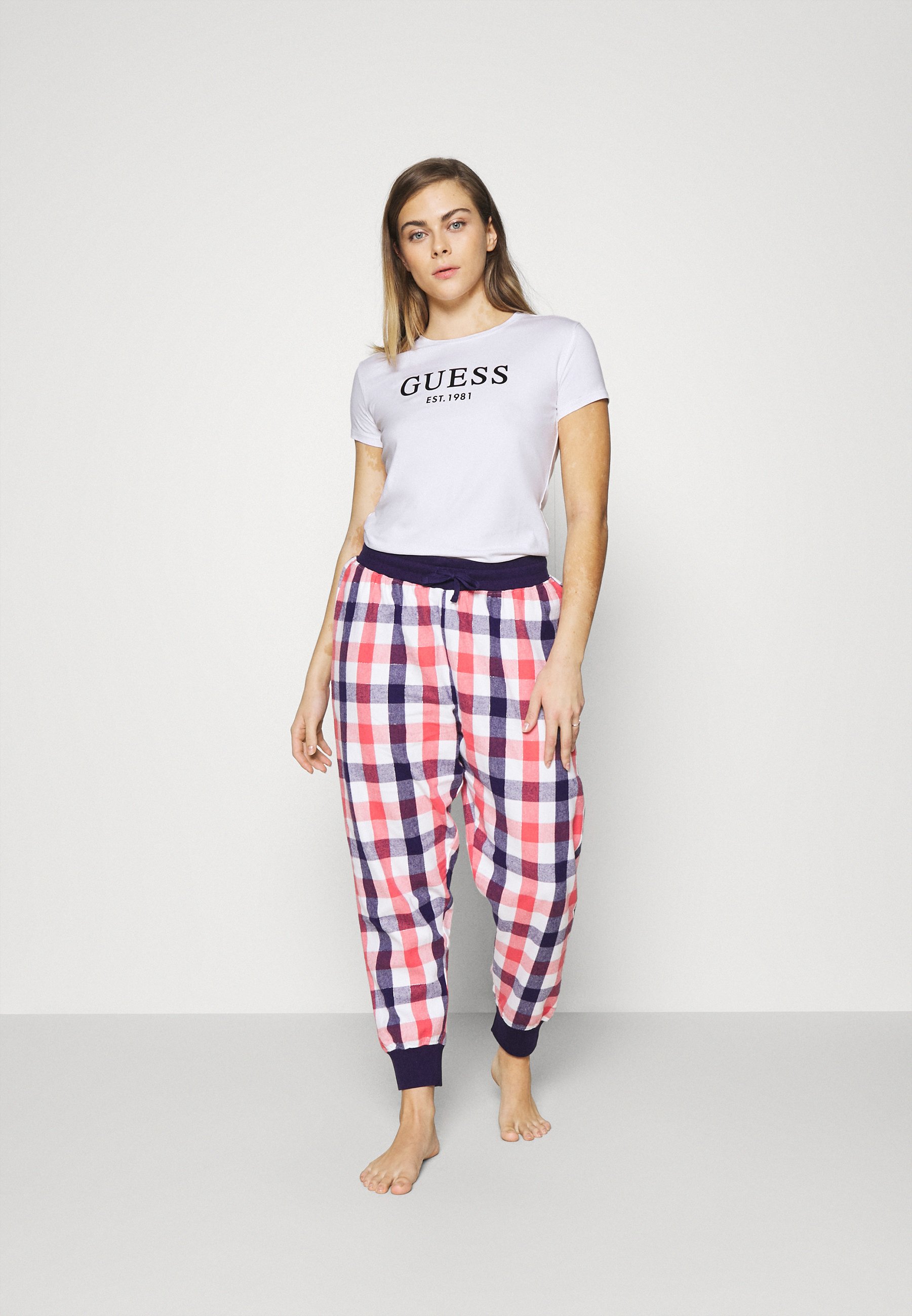 guess two piece outfit