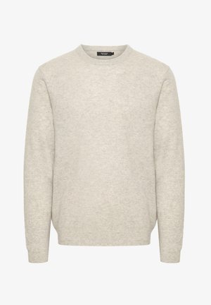 Pulover gri deschis, realizat dintr-un material moale, având un guler rotund, mâneci lungi și o textură netedă, fără modele sau accente vizibile.