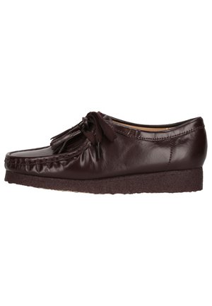 WALLABEE - Lace-ups - purple grape lea