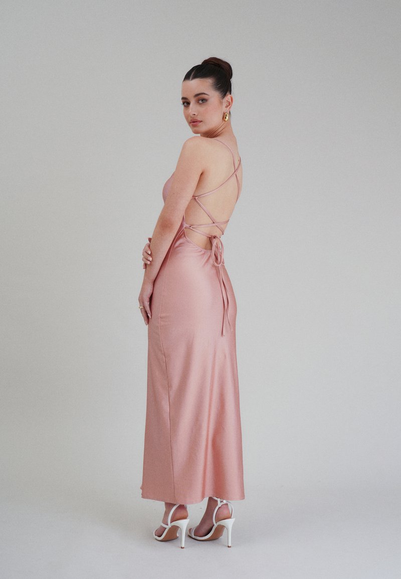 WAL G PETITE WEDDING GRACE RUFFLE MAXI - Jersey dress - blush pink/pink -  Zalando.ie