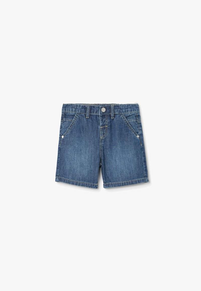 Shorts de denim en azul oscuro con cintura, diseño de cinco bolsillos y detalles cosidos. Textura suave y pierna recta.
