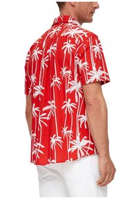 s.Oliver REGULAR - Overhemd - preiselbeere