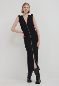 Calliope FOURREAU AVEC FERMETURE ÉCLAIR - Freizeitkleid - noir