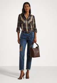Lauren Ralph Lauren PLAID ROLL TAB SLEEVE SHIRT - Nööpidega pluus - brown/tan/blue multi