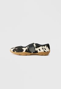 SCOOTER - Μπαλαρίνες - black/white