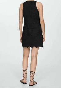 Mango Vapaa-ajan mekko - black