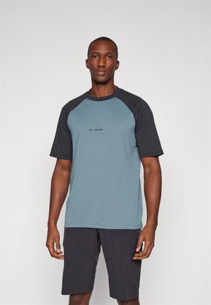LOAMER  - Sport T-Shirt - heron