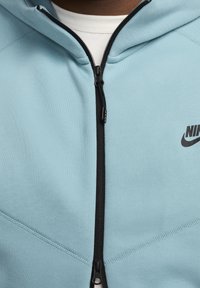 Nike Sportswear TECH - Zip-up sweatshirt - denim turquoise black