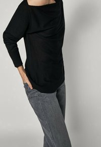 Massimo Dutti Sweter