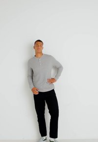 Levi's® THERMAL HENLEY - Camiseta de manga larga - light gray