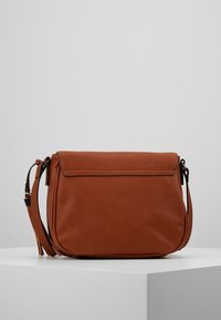 Anna Field Taška s příčným popruhem - cognac