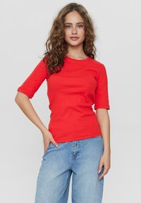 NURILEY  - Basic T-shirt - high risk red