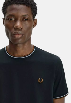 Fred Perry, T-SHIRT À DOUBLE LISERÉ CONTRASTÉ - T-shirt basic - ntgrn dskbl dkca