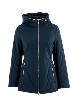 Giacca impermeabile blu navy con cappuccio, dotata di zip frontale, due tasche laterali con zip e una texture liscia. Decorazioni in metallo dorato.