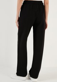 LELA Broek - black