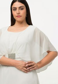 Ulla Popken Společenské šaty - blanc cassé