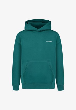 Sudadera en color verde azulado con bolsillo tipo canguro, puños y dobladillo acanalados, y el logotipo "Smilodax Sport" en blanco en el lado izquierdo del pecho. Textura de tela suave.