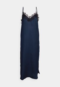 Navy satin rörklänning med delikat svart spetskant längs halsringningen och fållen, med tunna justerbara axelband och en något utsvängd siluett.